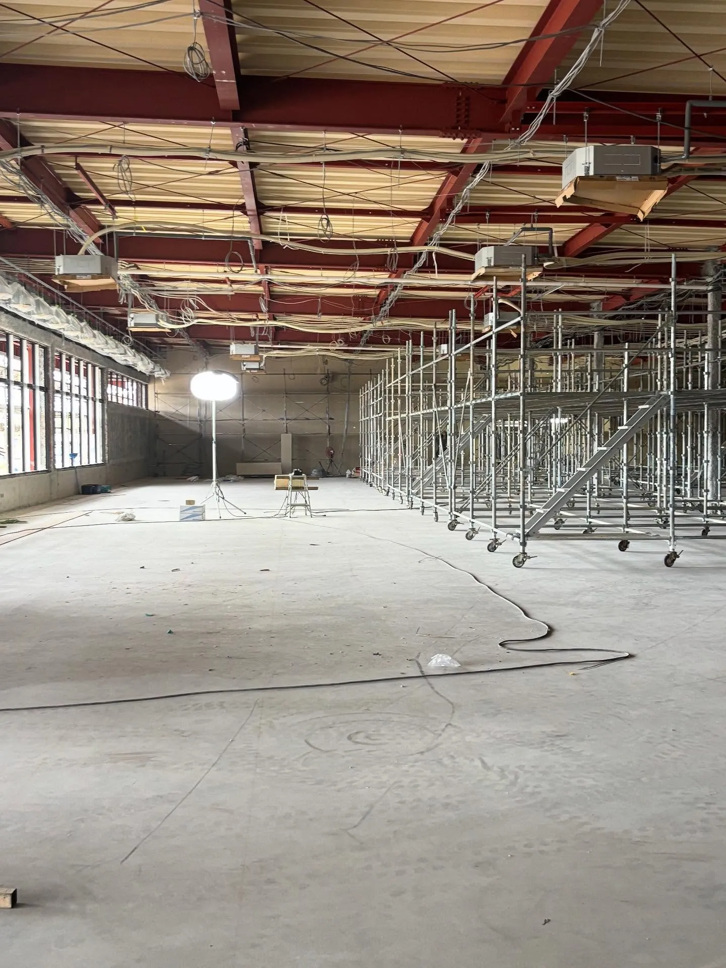 こんにちは!株式会社E.Y CON TECHです✨ゴールデン...